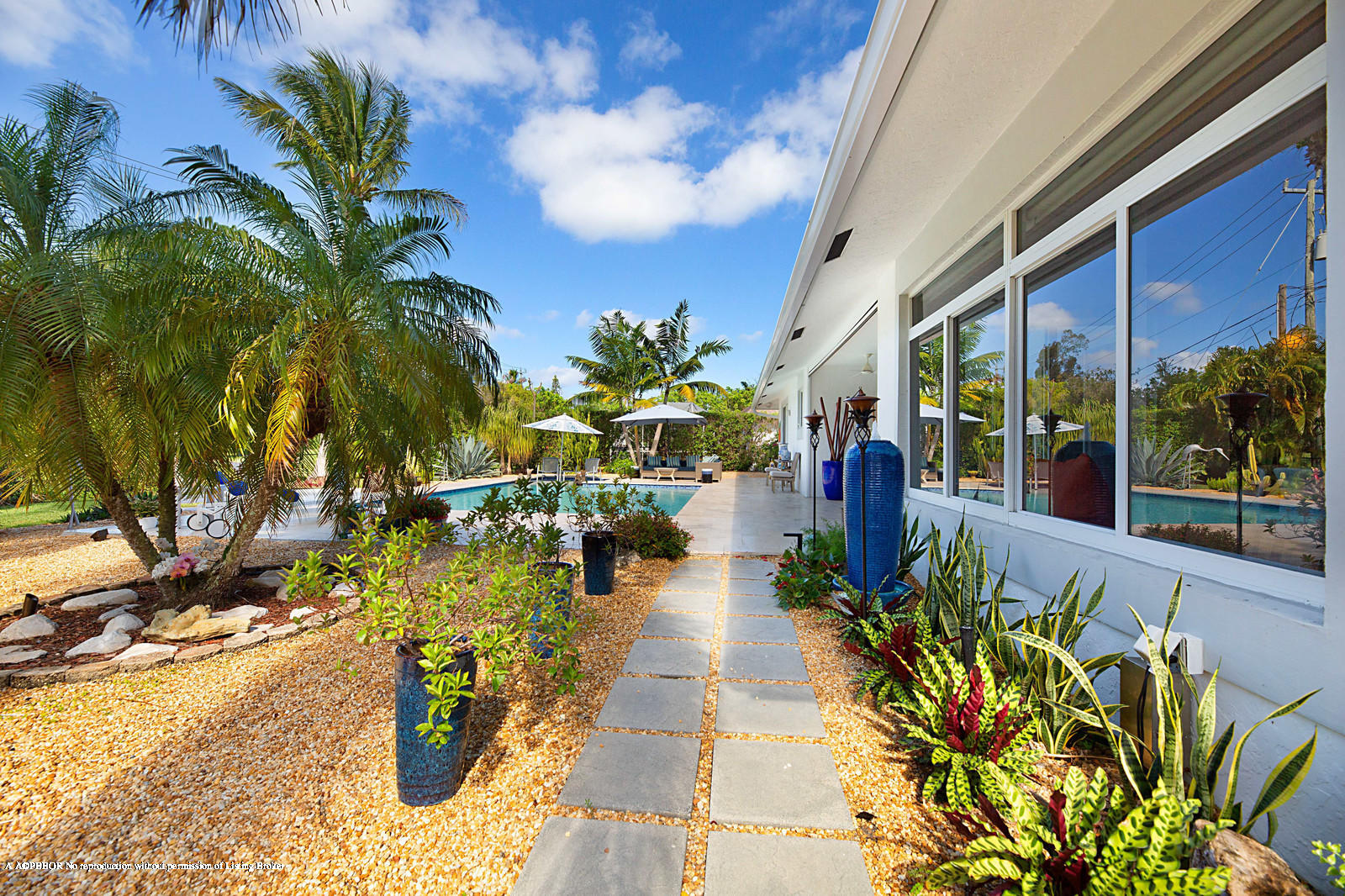 191 South Country Club Boulevard Boca Raton, FL 33487 - Photo 26 of 48 26_191_S_Country_Club25_mls