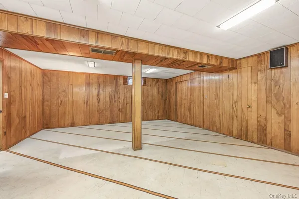 $1,149,000 | 138-07 13th Avenue | Whitestone