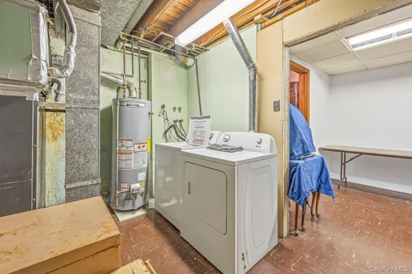 $1,149,000 | 138-07 13th Avenue | Whitestone