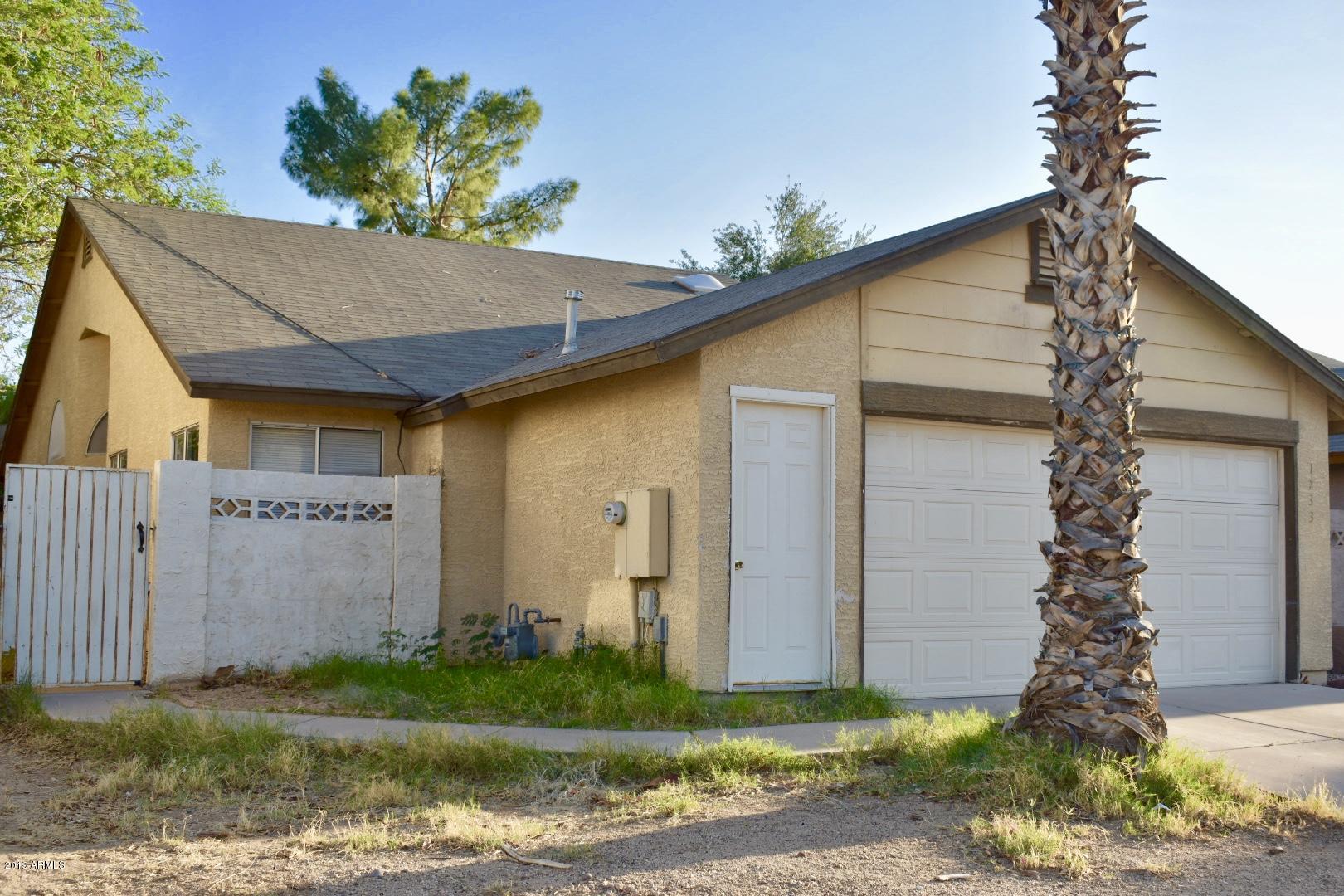 1733 East Carson Road Phoenix, AZ 85042 - Photo 2 of 7 fullsizeoutput_627a