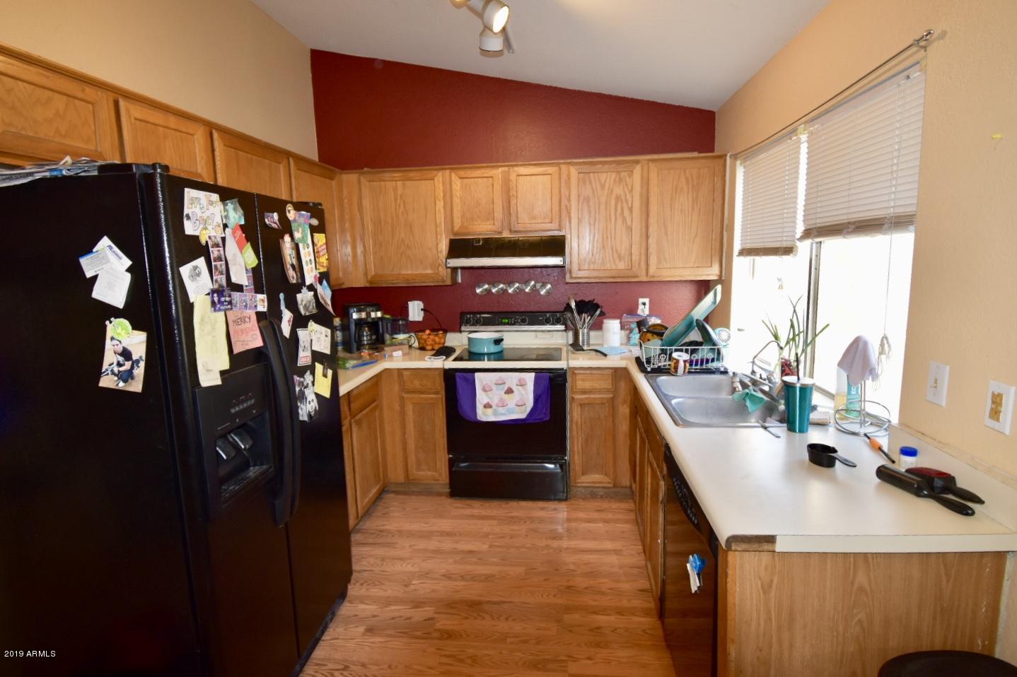 1733 East Carson Road Phoenix, AZ 85042 - Photo 3 of 7 fullsizeoutput_627c