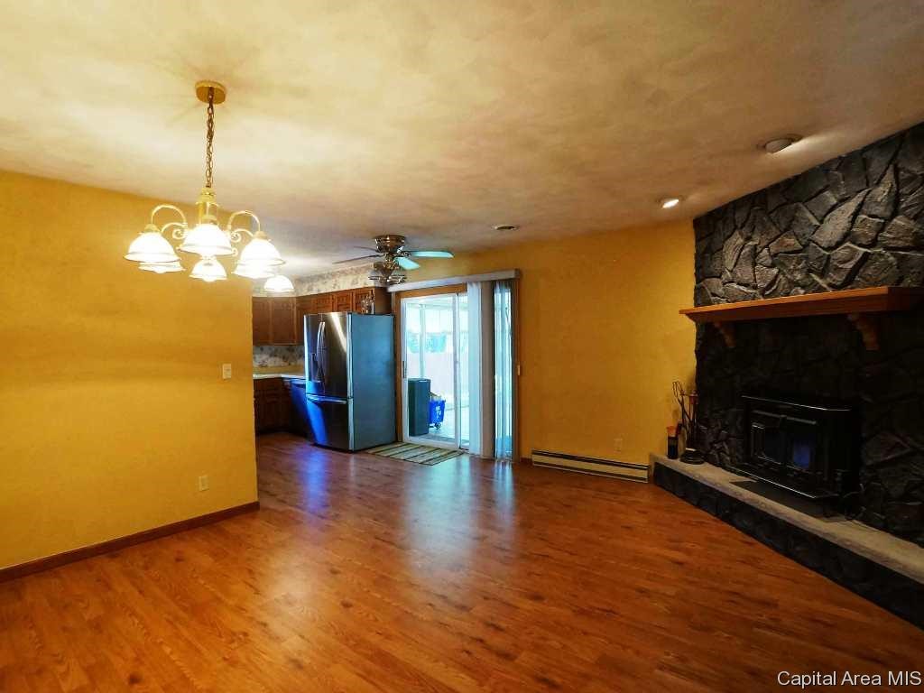 2225 Trowbridge Road Springfield, IL 62703 - Photo 6 of 24