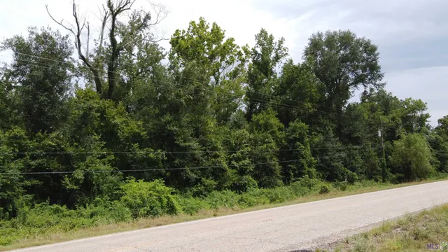 $400,000 | 9298 La Highway, Gonzales, LA 70737