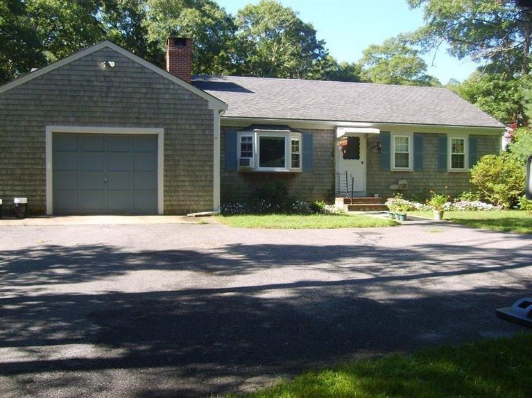 48 John Ewer Road Sandwich, MA 02563 - Photo 2 of 9