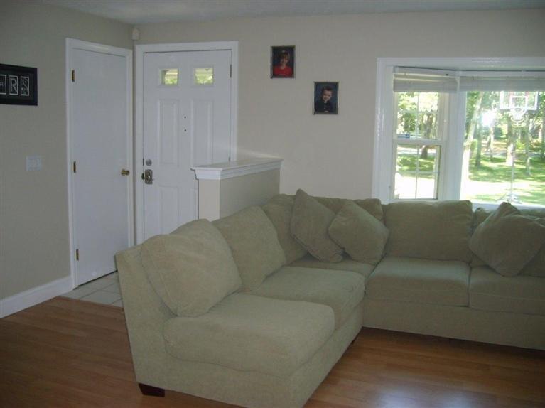 48 John Ewer Road Sandwich, MA 02563 - Photo 4 of 9