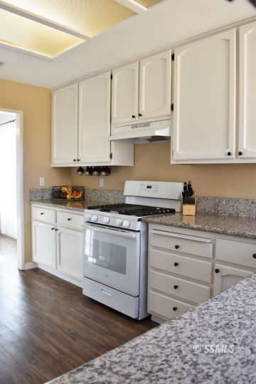 1220 West Robert Avenue Ridgecrest, CA 93555 - Photo 7 of 35 Gallery Image 7