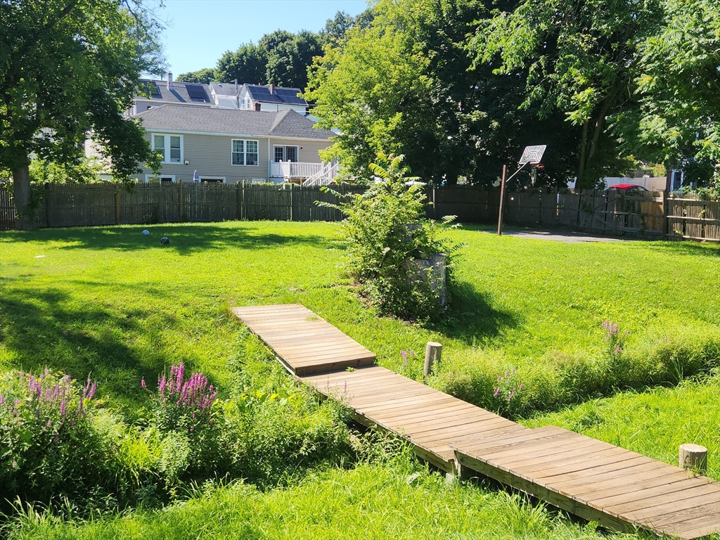 24 B Rockingham Street, Unit 14 Lowell, MA 01852 - Photo 26 of 28 Gallery Image 26