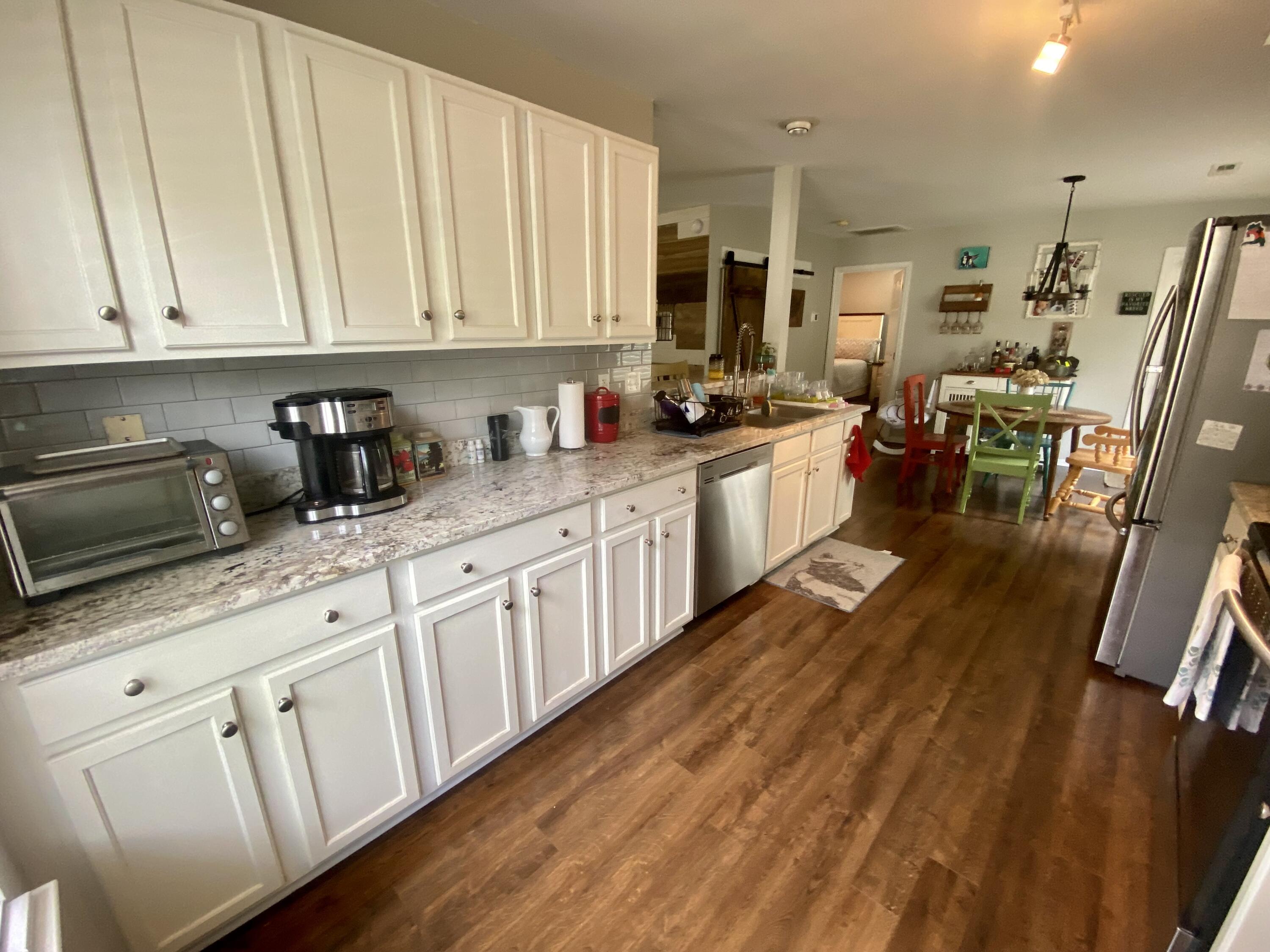 4841 Oak Leaf Road Summerville, SC 29485 - Photo 6 of 16 6