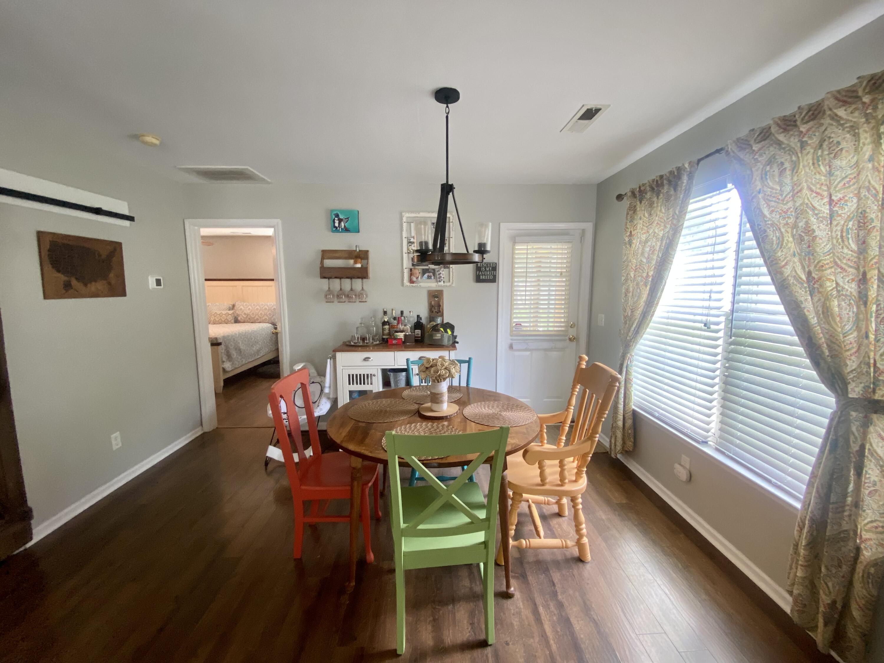4841 Oak Leaf Road Summerville, SC 29485 - Photo 8 of 16 8
