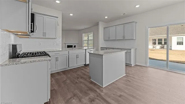 $379,000 | 3023 Middle Creek Lane, Greensboro, NC 27405