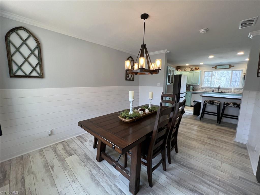 1144 Duggins Road Madison, NC 27025 - Photo 10 of 49