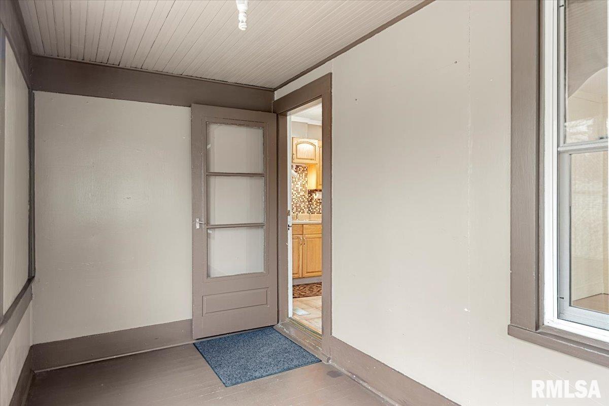 2449 Yale Boulevard Springfield, IL 62703 - Photo 13 of 37 Gallery Image 13