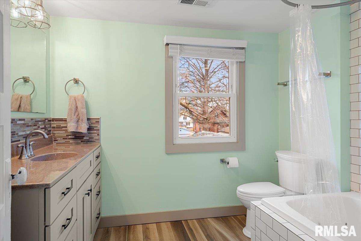 2449 Yale Boulevard Springfield, IL 62703 - Photo 15 of 37 Gallery Image 15