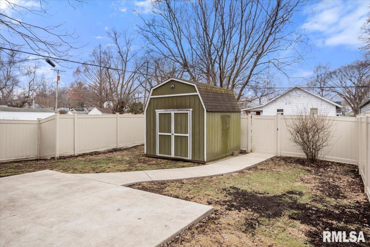 2449 Yale Boulevard Springfield, IL 62703 - Photo 30 of 37 Gallery Image 30