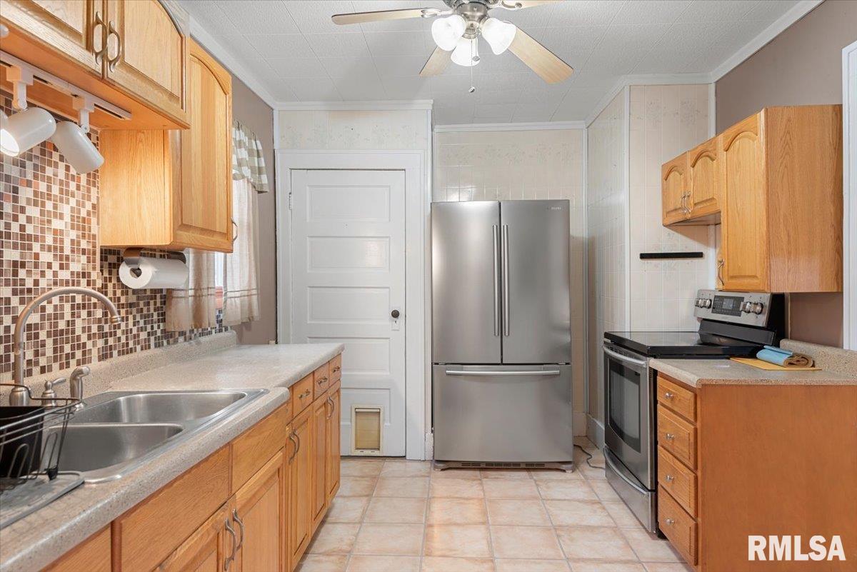 2449 Yale Boulevard Springfield, IL 62703 - Photo 9 of 37 Gallery Image 9