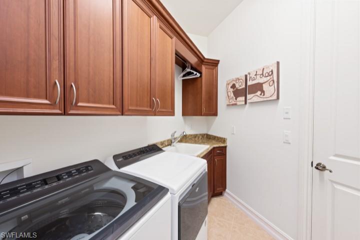 7539 Moorgate Point Way Naples, FL 34113 - Photo 5 of 16 Laundry Room
