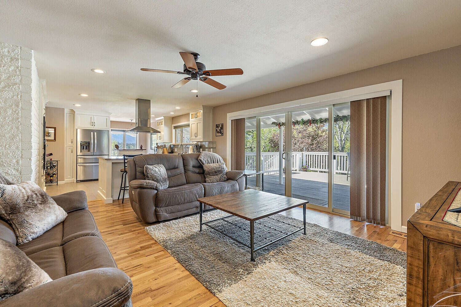 744 Upper Applegate Road Jacksonville, OR 97530 - Photo 18 of 81 62_UA_62_mls