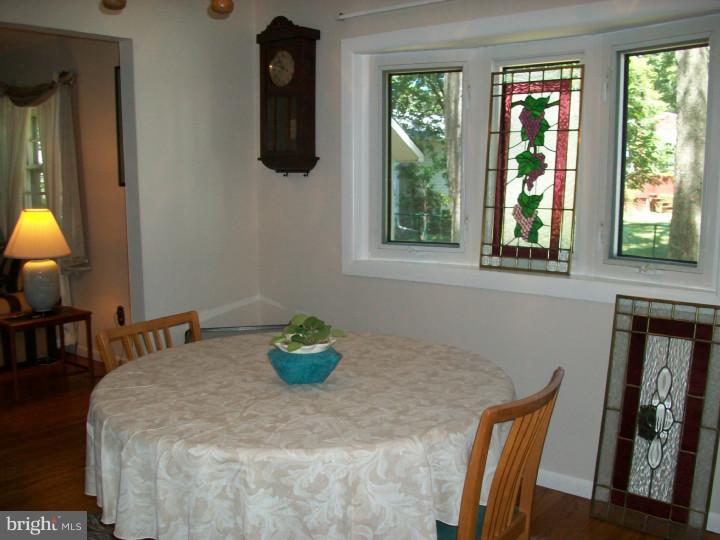 25 Chews Landing Road Lindenwold, NJ 08021 - Photo 14 of 17 Dining Room