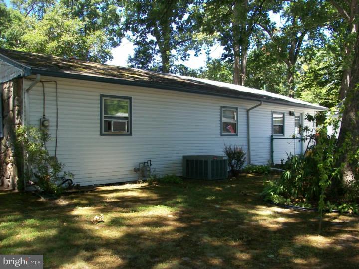 25 Chews Landing Road Lindenwold, NJ 08021 - Photo 4 of 17 Exterior Side