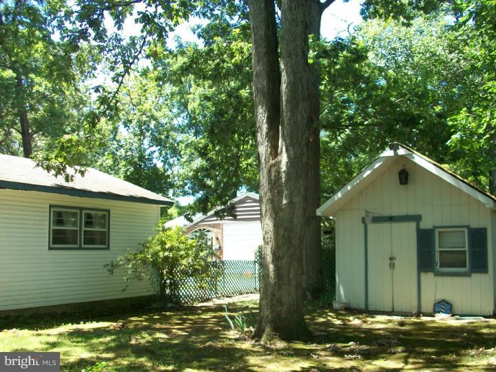 25 Chews Landing Road Lindenwold, NJ 08021 - Photo 6 of 17 Storage Shed