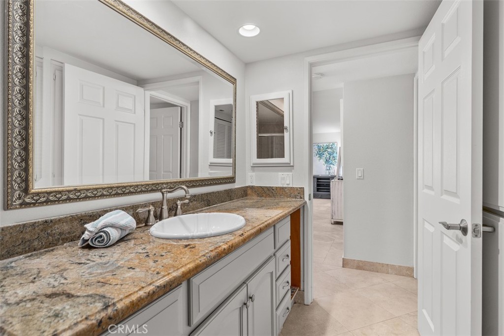 34132 Selva Road, Unit 252 Dana Point, CA 92629 - Photo 16 of 30 Bathroom
