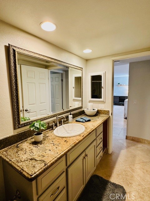 34132 Selva Road, Unit 252 Dana Point, CA 92629 - Photo 20 of 30 Bathroom