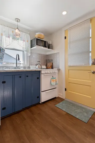 $2,000 | 23 Diane Lane, Hampton, NH 03842