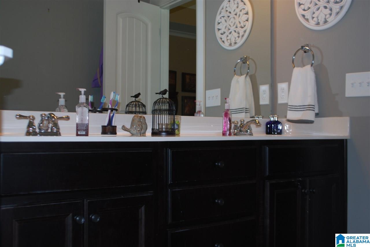 1264 Grants Way Birmingham, AL 35210 - Photo 15 of 23