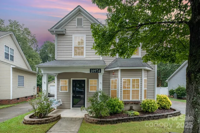$385,000 | 10974 Heritage Green Drive, Cornelius, NC 28031