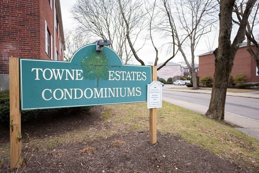 99 Lake Shore Road, Unit 3 Boston, MA 02135 - Photo 1 of 27 Gallery Image 1