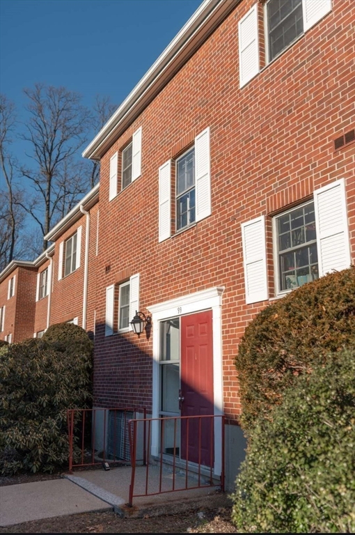 99 Lake Shore Road, Unit 3 Boston, MA 02135 - Photo 21 of 27 Gallery Image 21