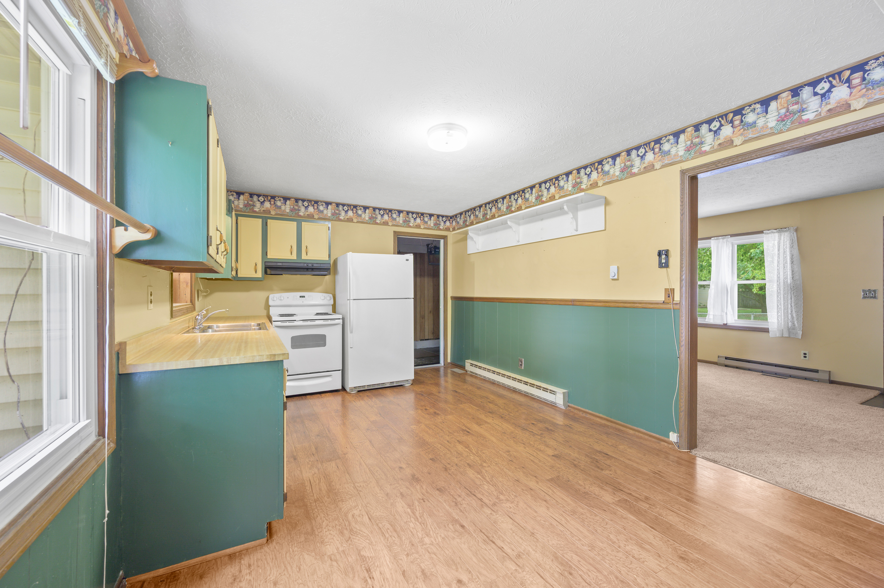 719 Sprenger Road Seymour, IN 47274 - Photo 13 of 44