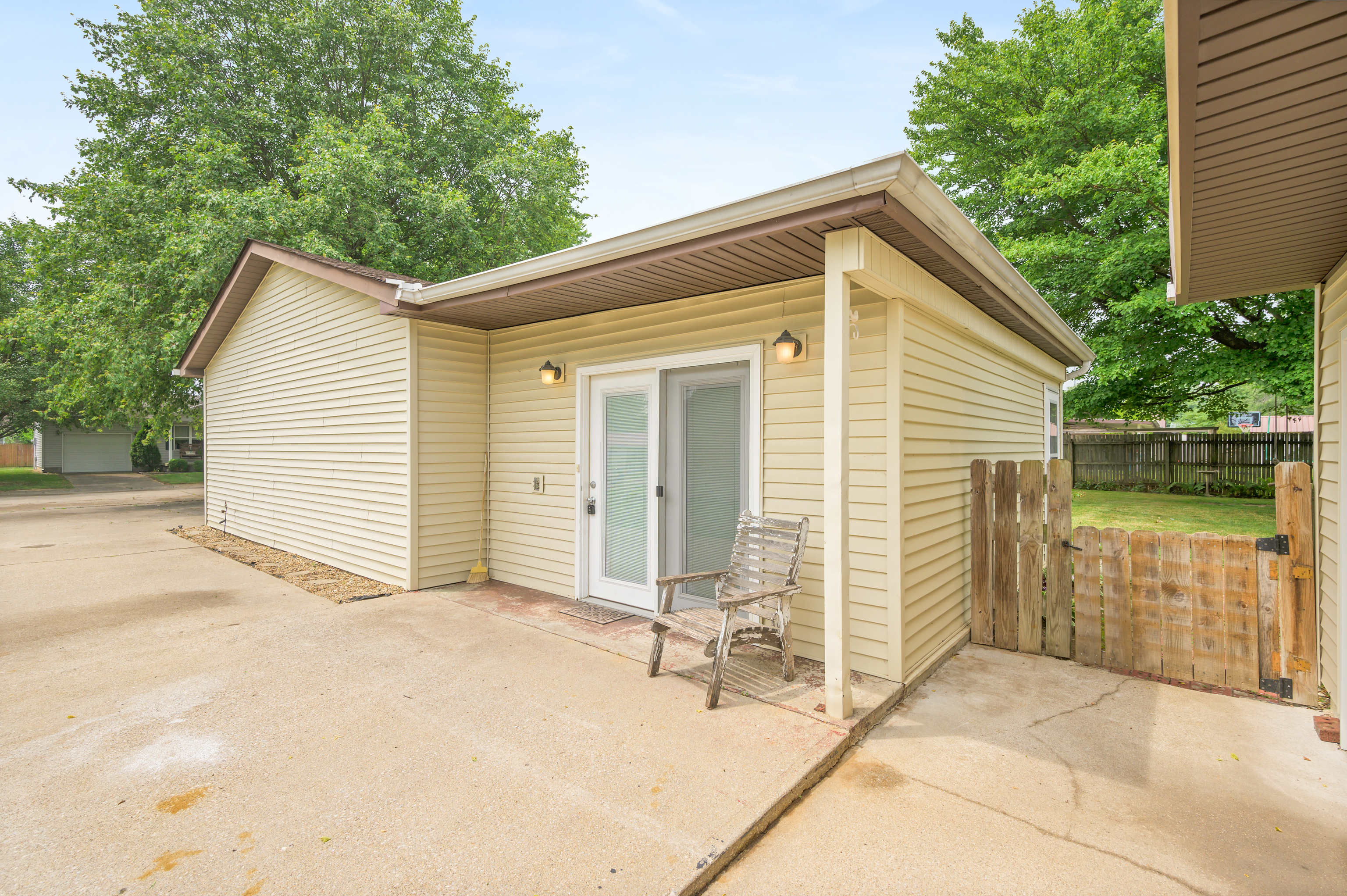 719 Sprenger Road Seymour, IN 47274 - Photo 31 of 44