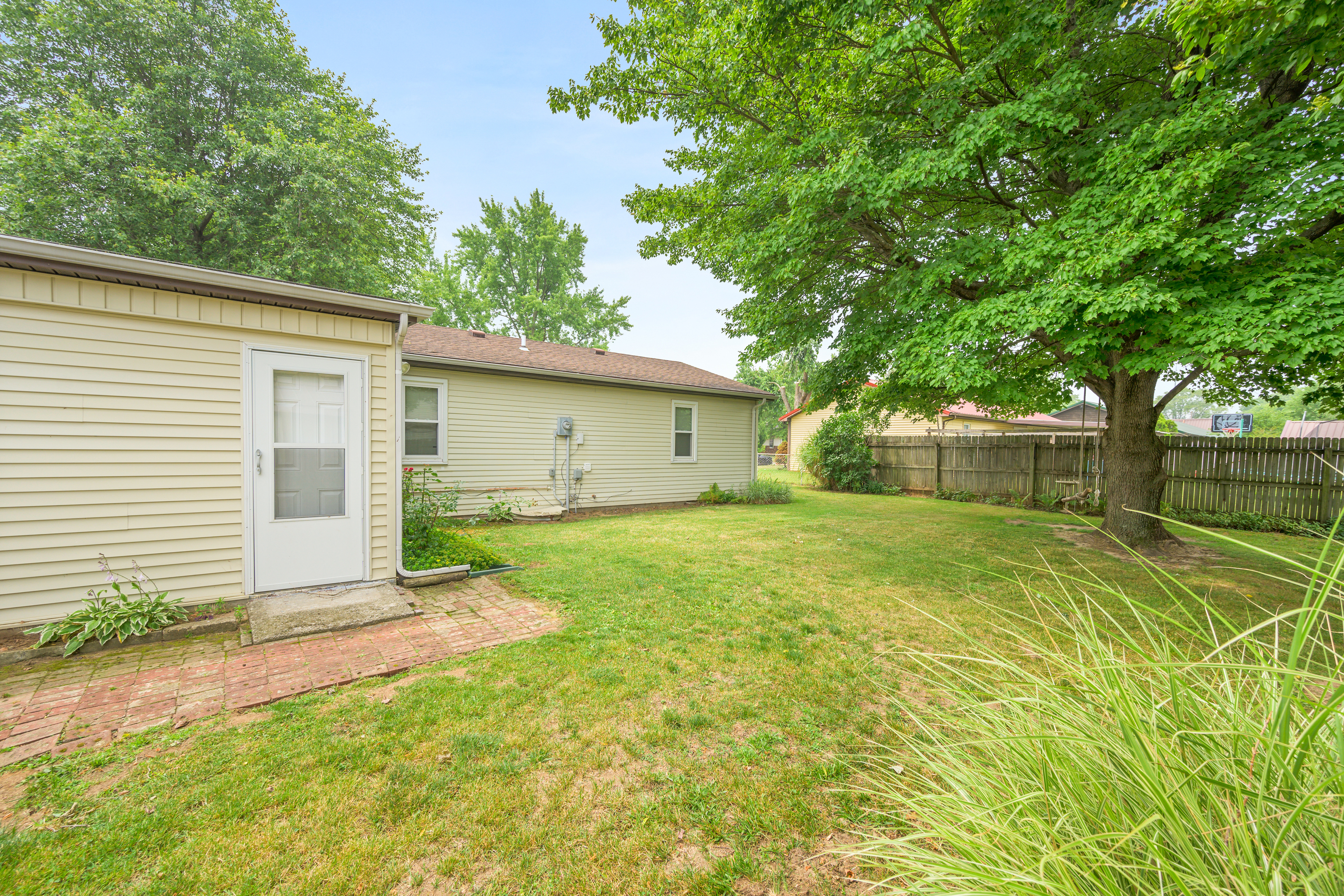 719 Sprenger Road Seymour, IN 47274 - Photo 36 of 44