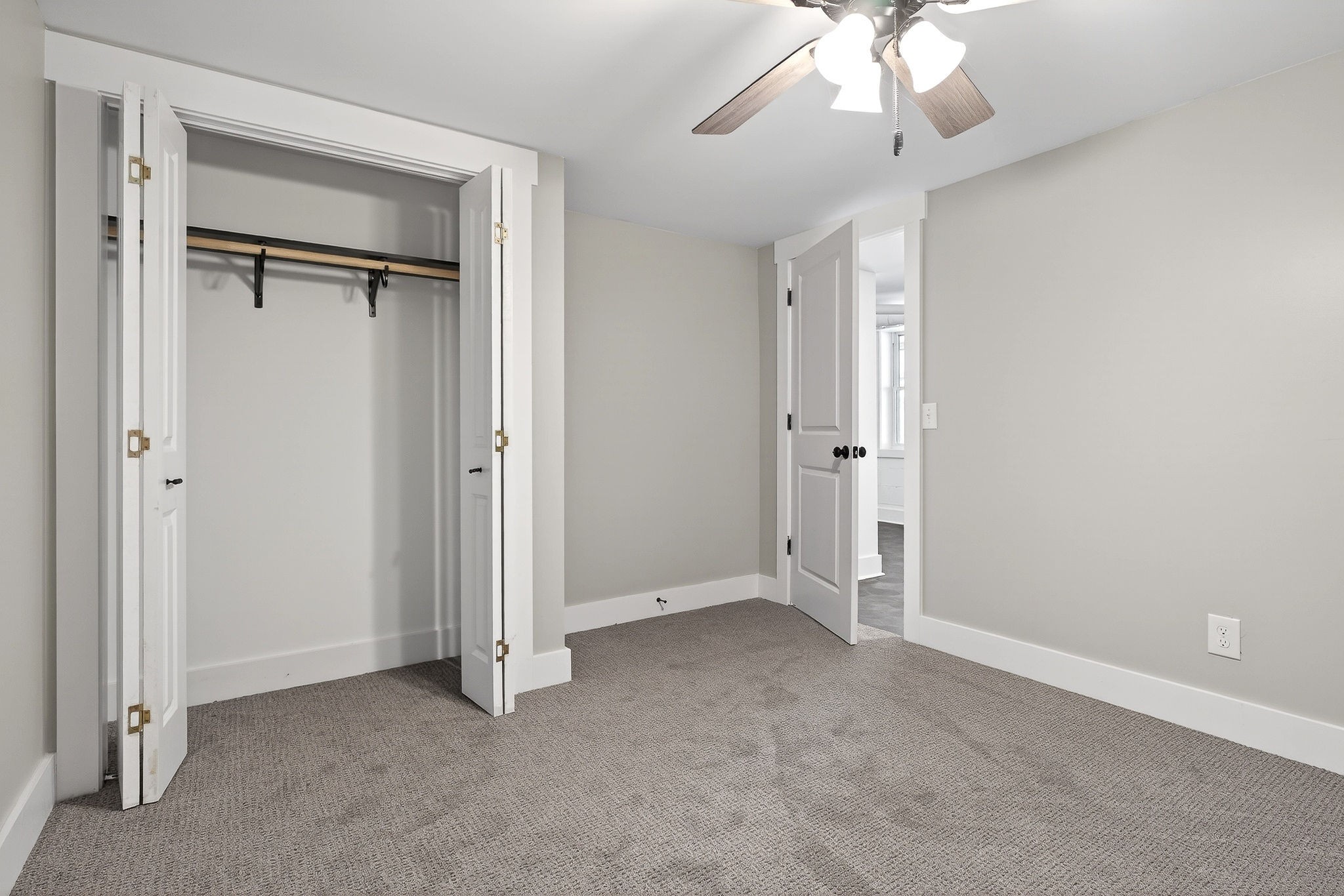 1277 Bluff Springs Road McMinnville, TN 37110 - Photo 32 of 54