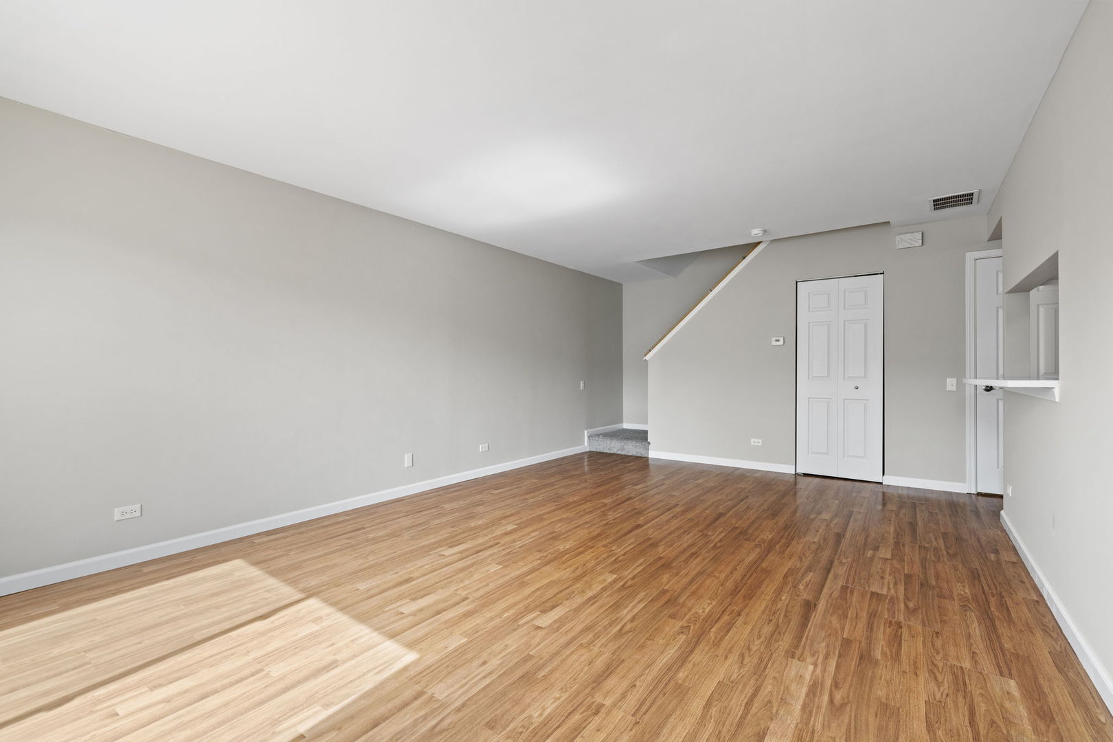 1322 Normantown Road, Unit 306 Naperville, IL 60564 - Photo 5 of 17 Gallery Image 5