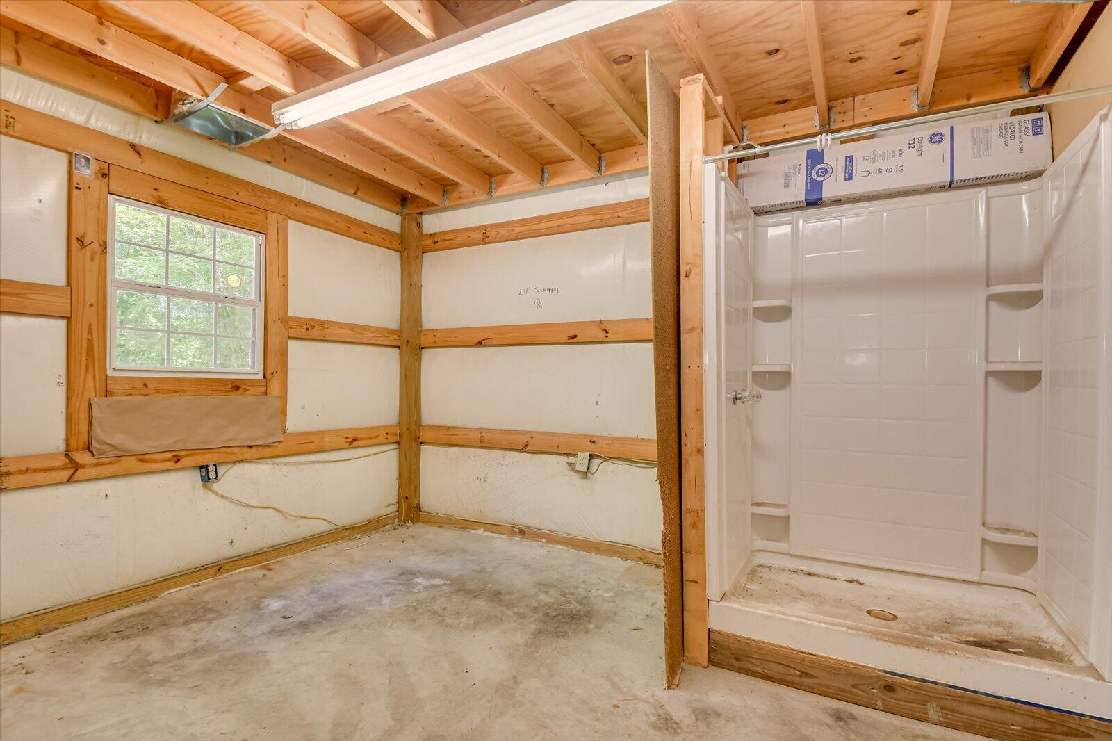 612 Bramble Road North Augusta, SC 29860 - Photo 70 of 75 Shower in the workshop