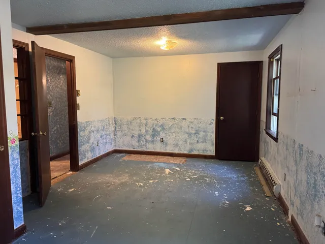 $199,900 | 32 Nyes Corner Drive, Fairfield, ME 04937