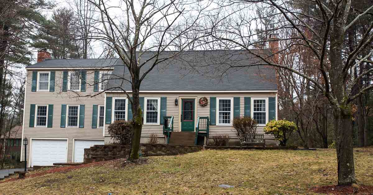 3 Independence Avenue Derry, NH 03038 - Photo 1 of 27