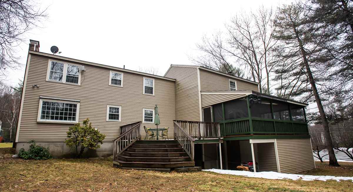 3 Independence Avenue Derry, NH 03038 - Photo 4 of 27
