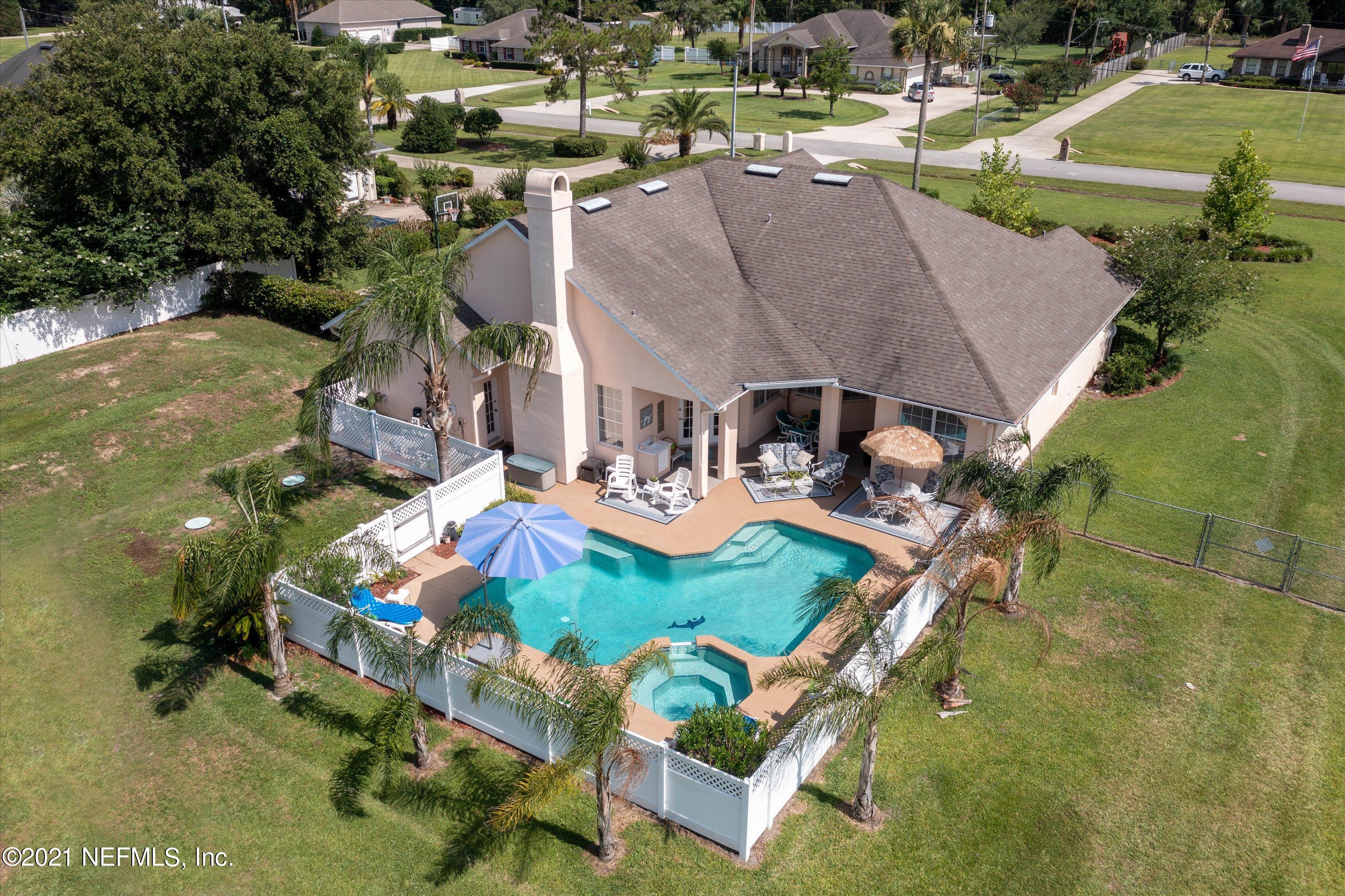 124 Confederate Point Road Palatka, FL 32177 - Photo 3 of 39 Overview