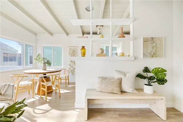 $2,850,000 | 130 43rd Street, Newport Beach, CA 92663