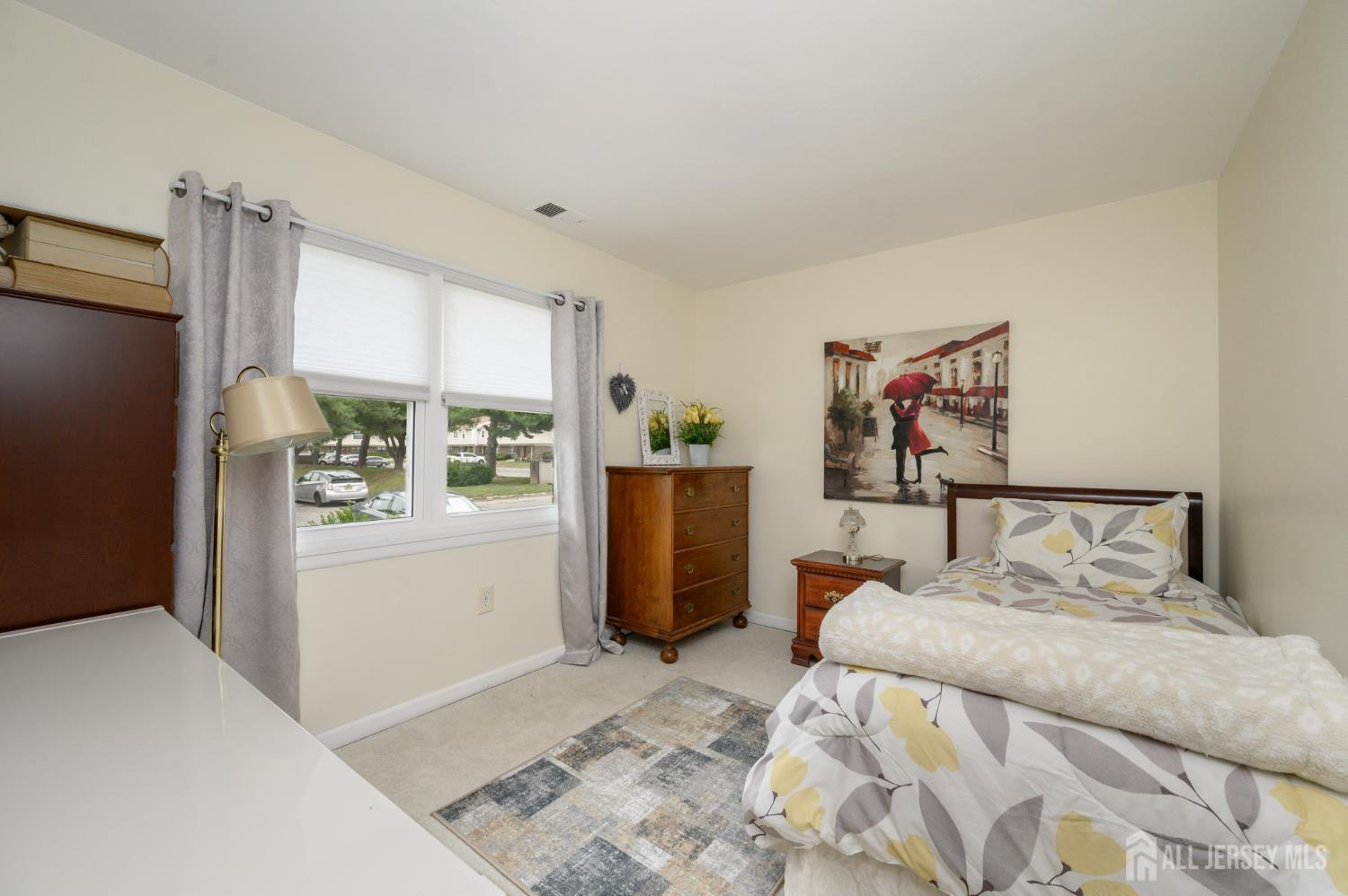 2214 Silver Court Hamilton, NJ 08690 - Photo 10 of 18