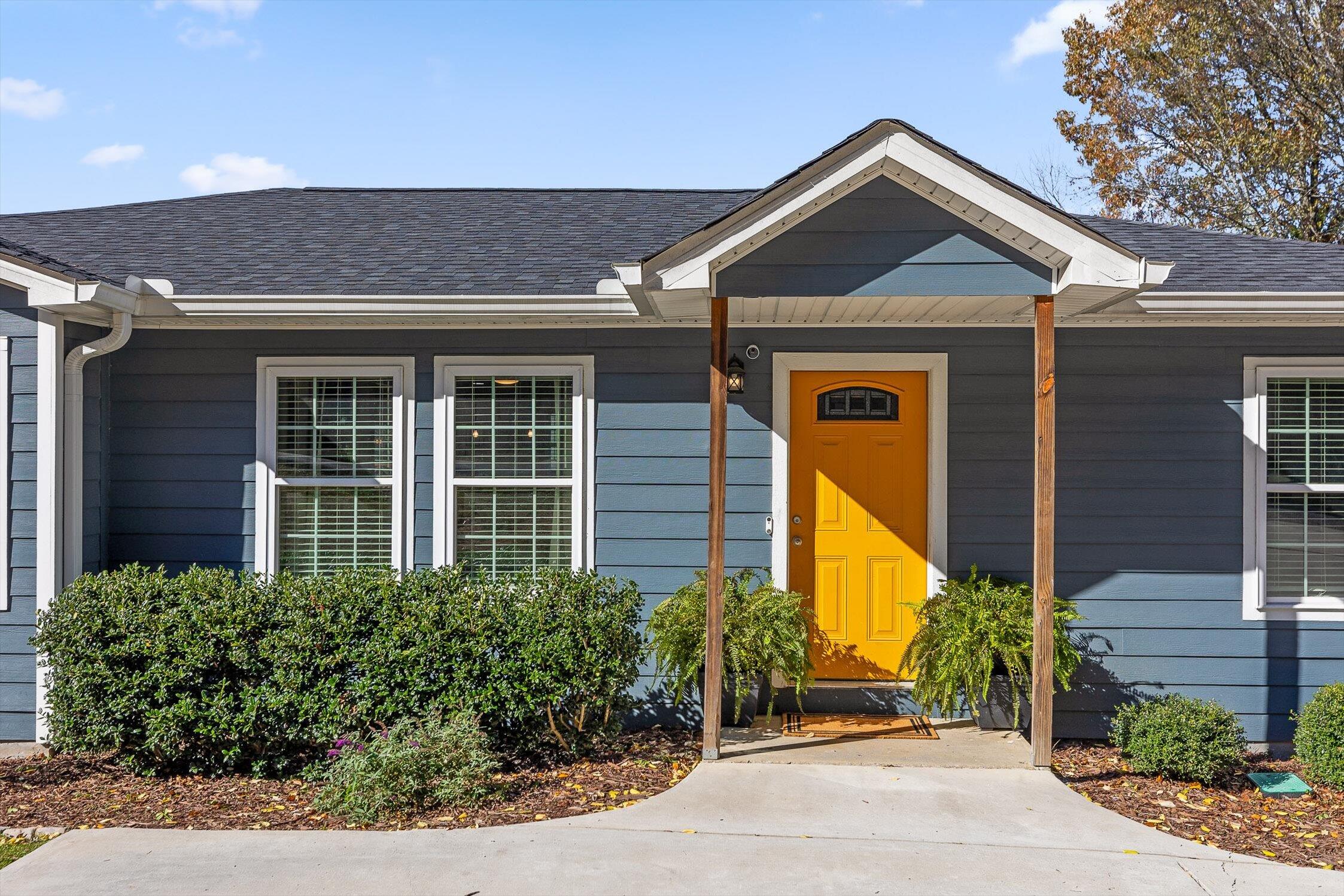 2177 Shepherd Road Chattanooga, TN 37421 - Photo 2 of 29 01-Shepherd-27