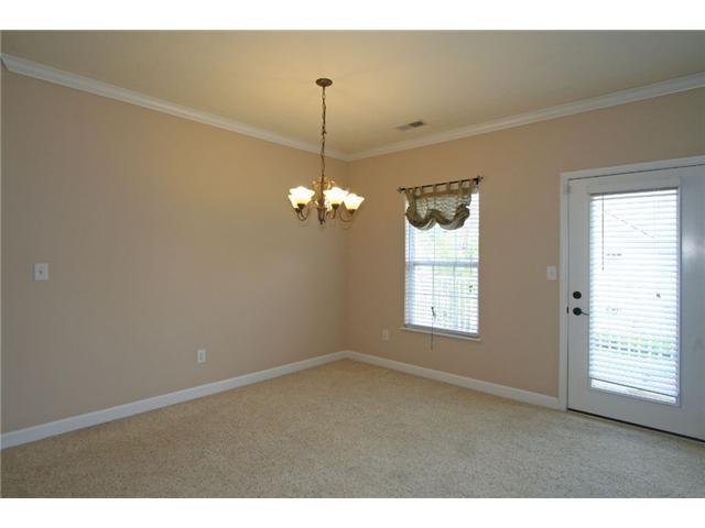 1088 Falcon Ridge Indianapolis, IN 46280 - Photo 19 of 20 Gallery Image 19
