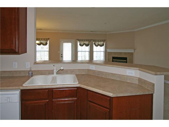 1088 Falcon Ridge Indianapolis, IN 46280 - Photo 5 of 20 Gallery Image 5