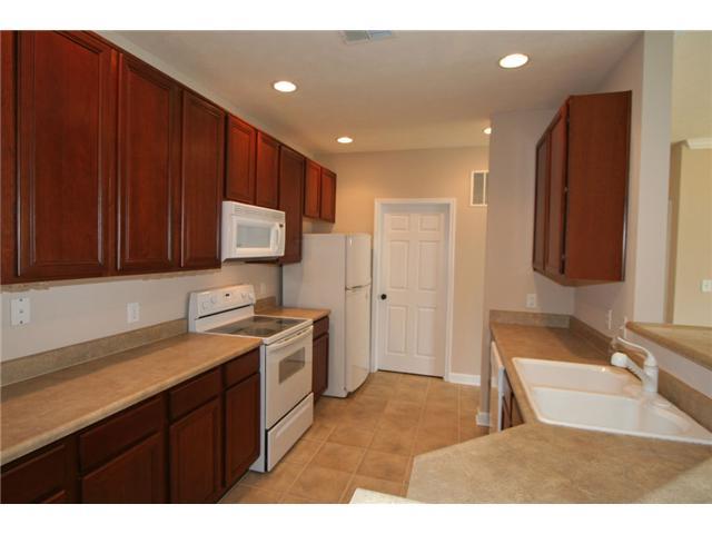 1088 Falcon Ridge Indianapolis, IN 46280 - Photo 8 of 20 Gallery Image 8
