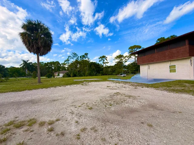 $2,500 | 16031 78th Road North, Loxahatchee, FL 33470