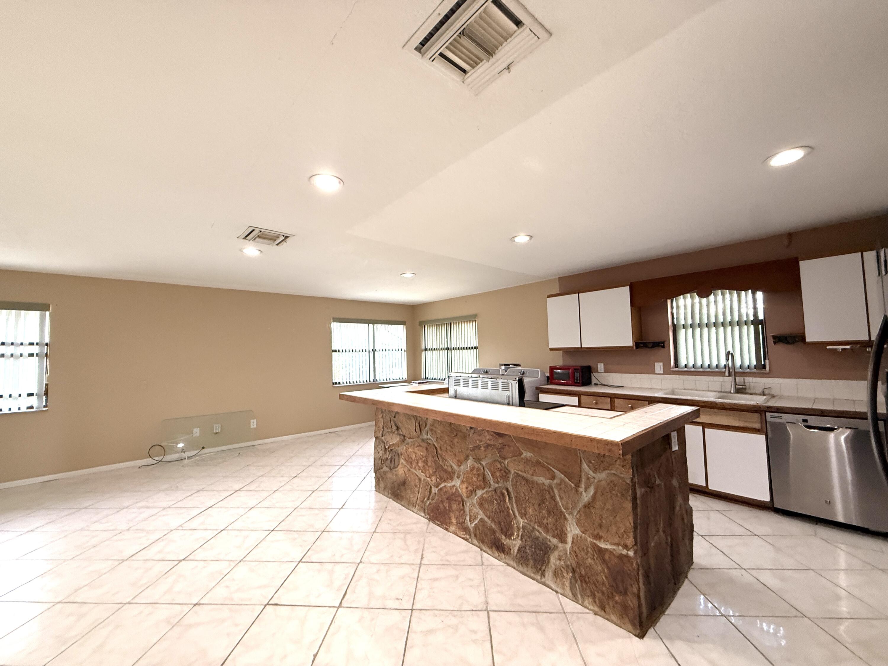 16031 78th Road North Loxahatchee, FL 33470 - Photo 26 of 42 IMG_8010