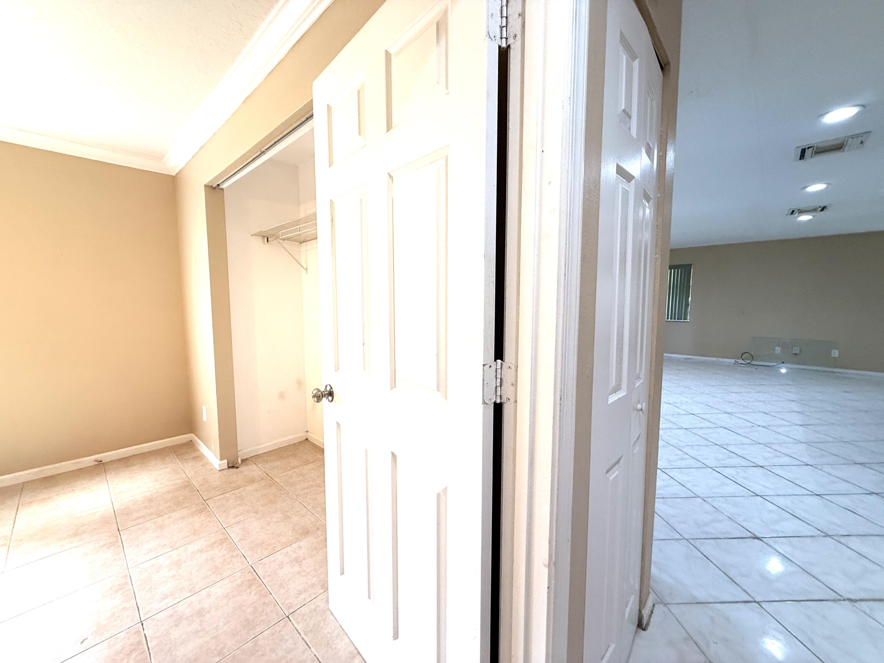 16031 78th Road North Loxahatchee, FL 33470 - Photo 31 of 42 IMG_8001